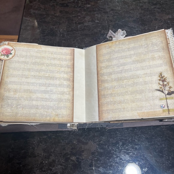 Steampunk junk journal - Picture 11 of 15